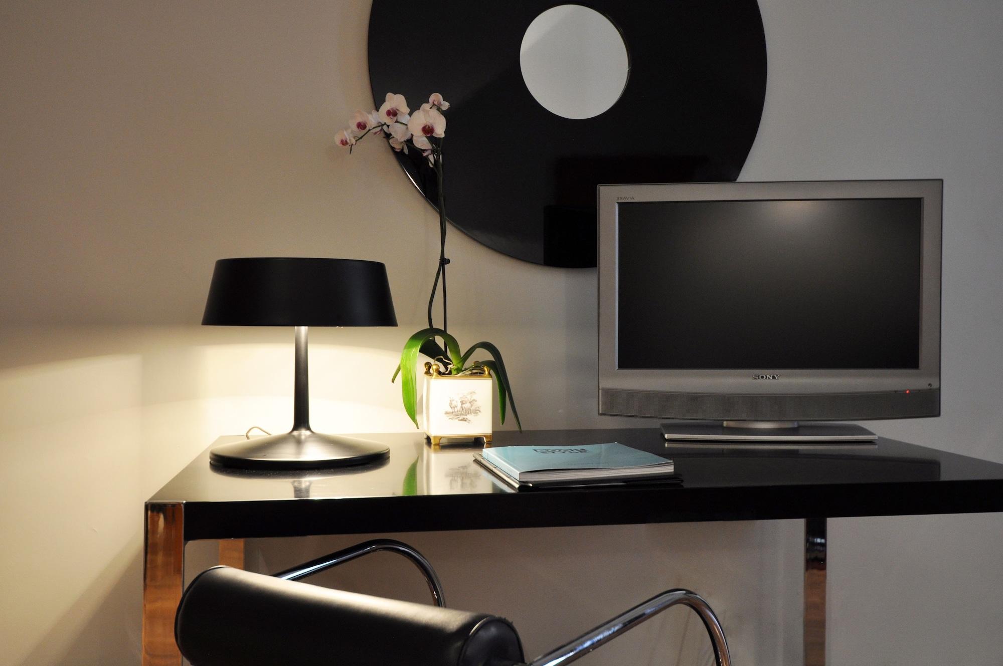 Suite Prado Madrid Kültér fotó