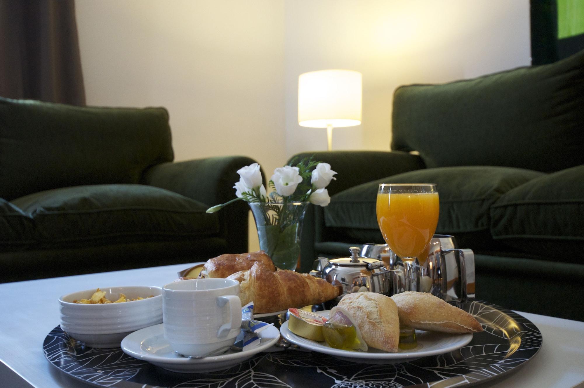 Suite Prado Madrid Kültér fotó