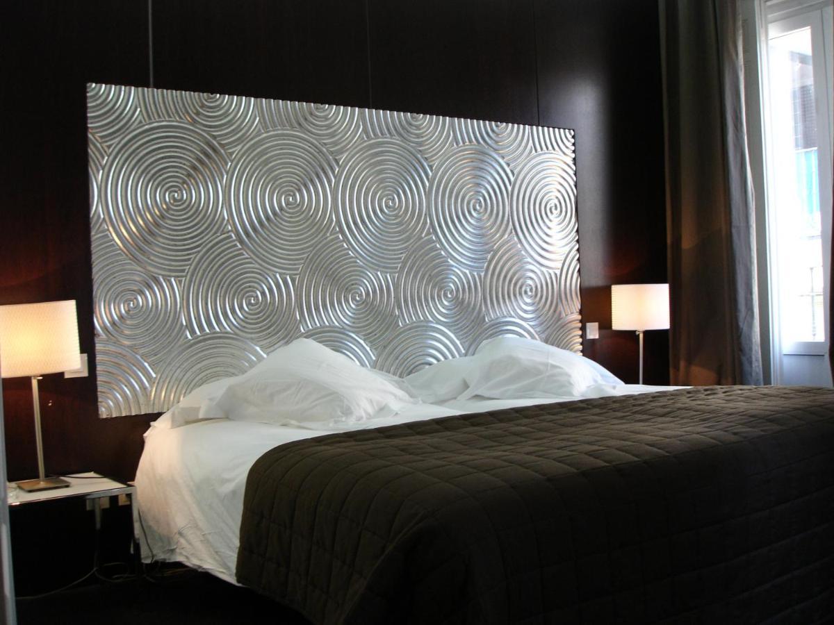Suite Prado Madrid Szoba fotó